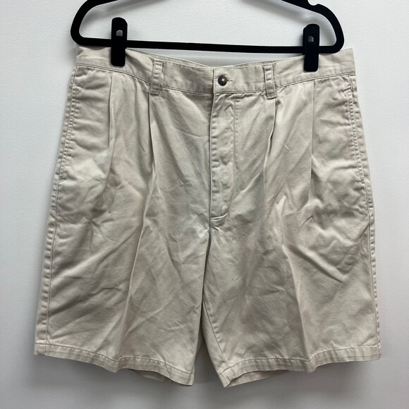 Siegfried & Company Mens Khaki Shorts Size 36 - Picture 1 of 5